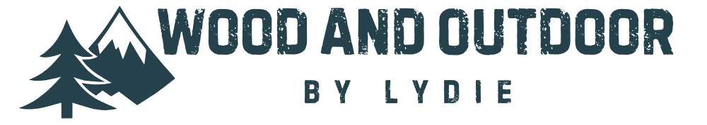 Wood and Outdoor by Lydie